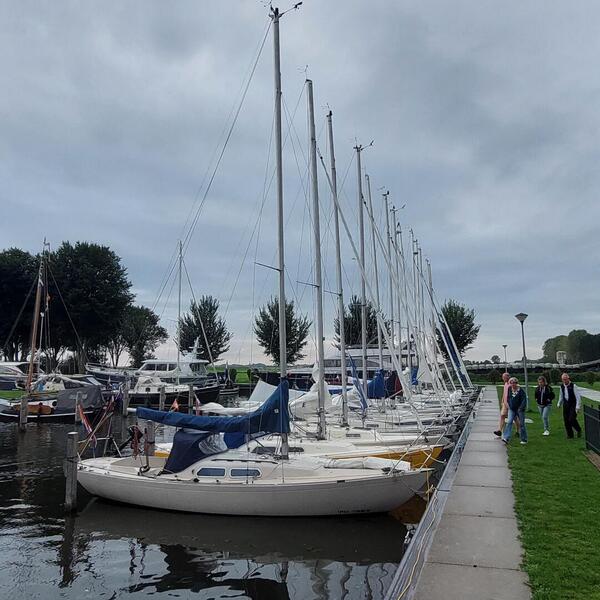 fc8e738b-acfb-412d-be2b-15d1f2e14f98 fc8e738b-acfb-412d-be2b-15d1f2e14f98